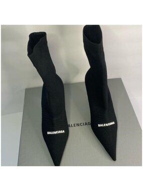 Balenciaga Women's Knife 20 Knit High Heel Booties New Size 5.5